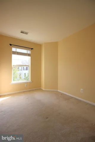 $3,000 | 21475 Welby Terrace, Broadlands, VA 20148