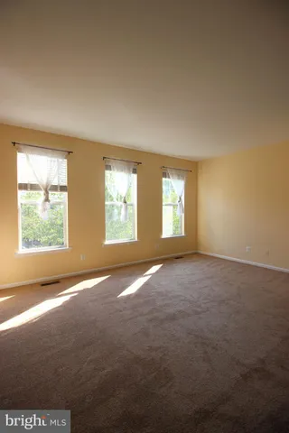 $3,000 | 21475 Welby Terrace, Broadlands, VA 20148