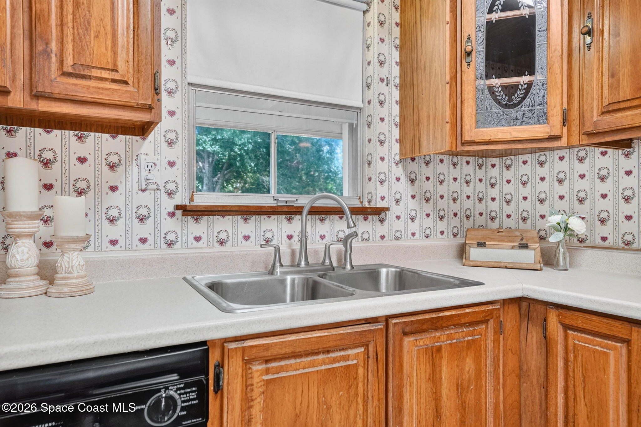 1944 Harlock Road Melbourne, FL 32934 - Photo 11 of 52 Kitchen
