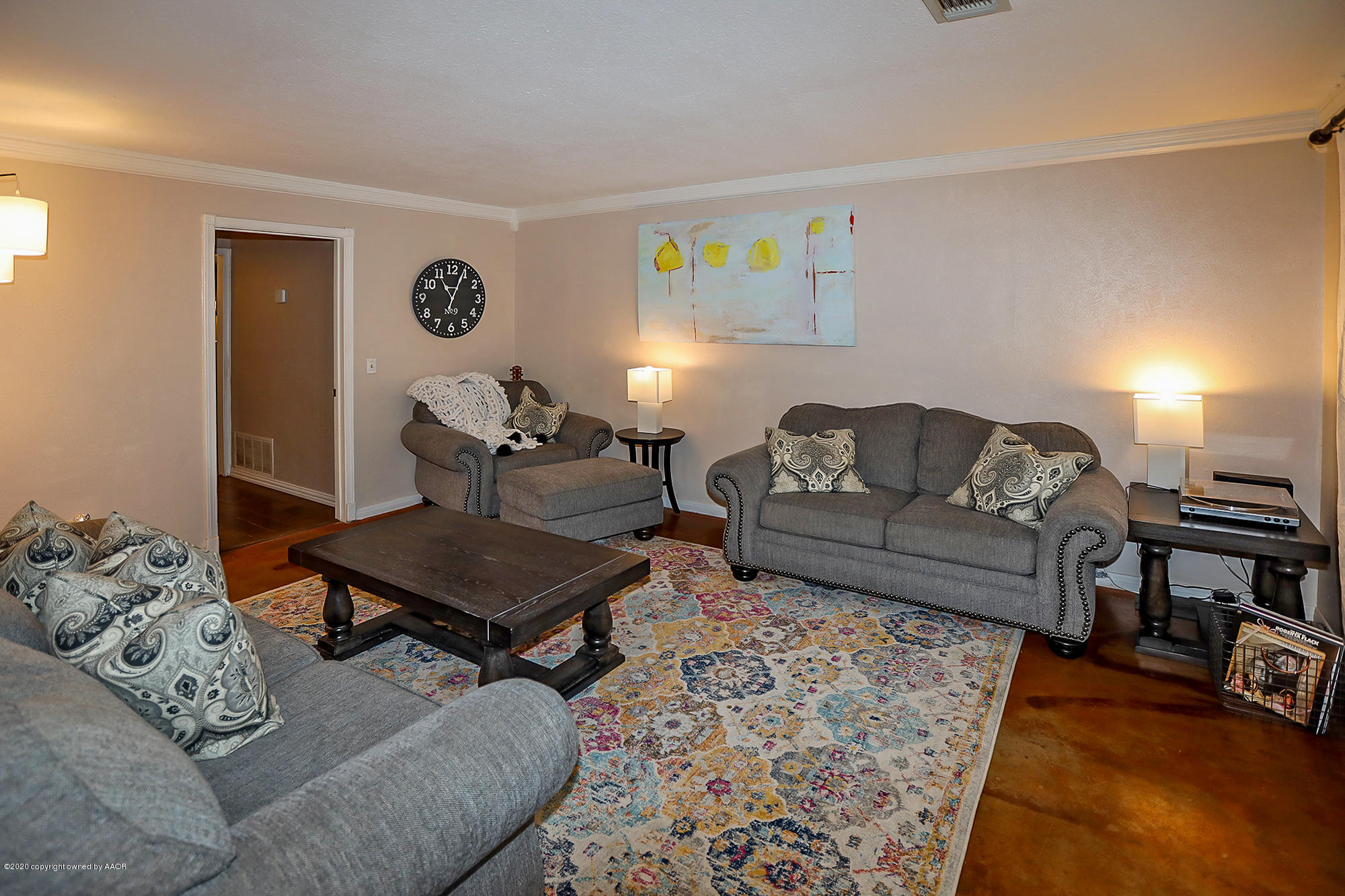 6203 Hanson Road Amarillo, TX 79106 - Photo 4 of 41 Formal Living Area