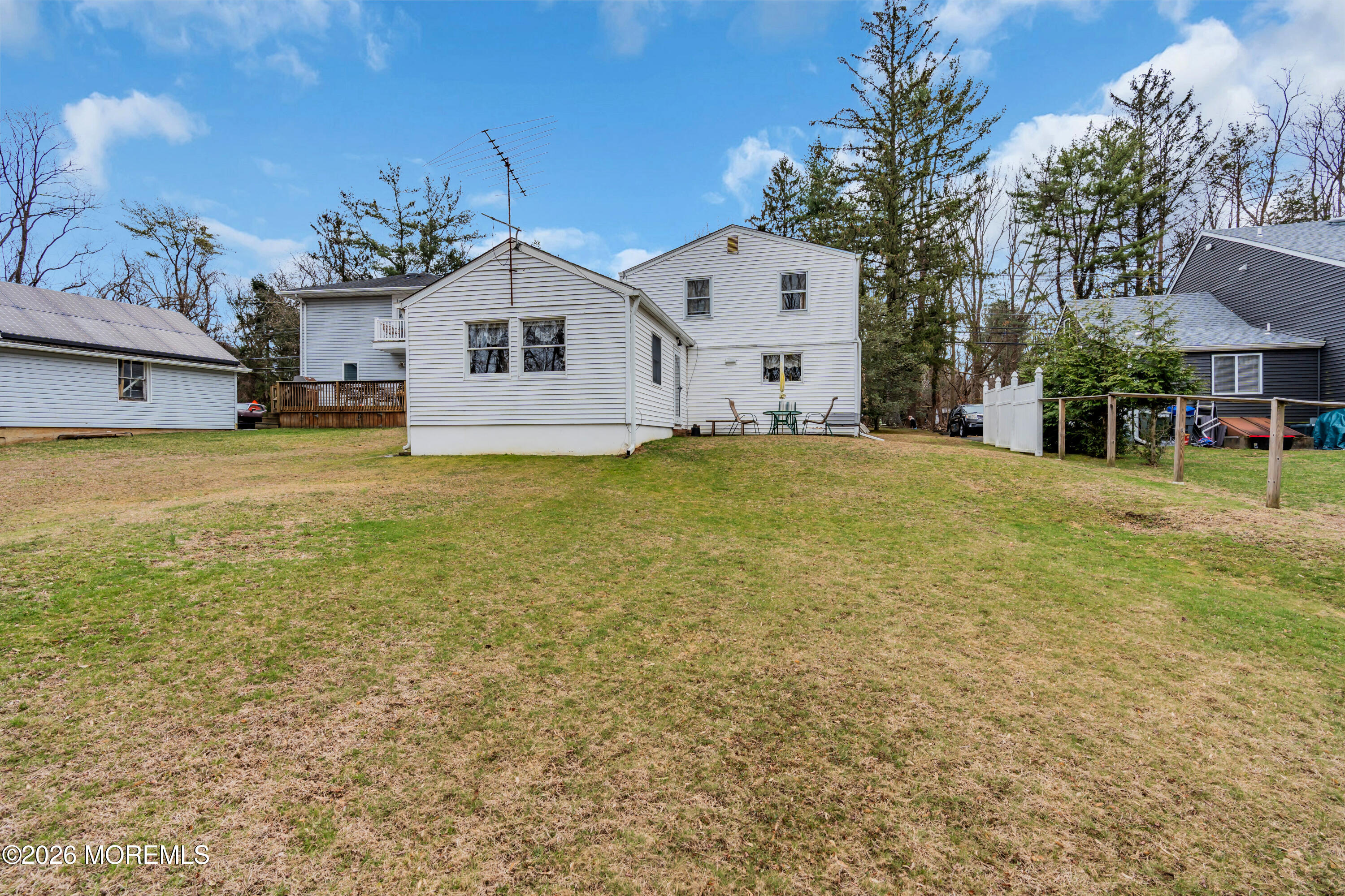 267 Phalanx Road Colts Neck, NJ 07722 - Photo 7 of 26 44-print-DSC02954