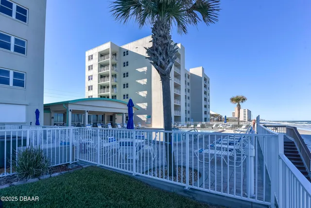 $3,500 | 4495 South Atlantic Avenue, Unit 4040, Ponce Inlet, FL 32127