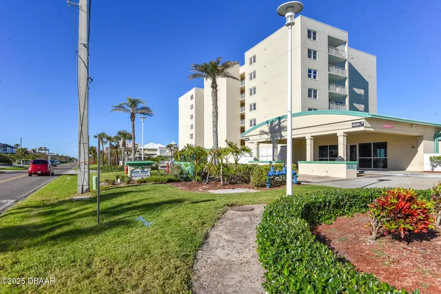 $3,500 | 4495 South Atlantic Avenue, Unit 4040, Ponce Inlet, FL 32127
