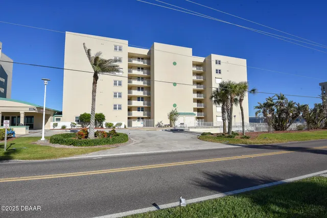 $3,500 | 4495 South Atlantic Avenue, Unit 4040, Ponce Inlet, FL 32127
