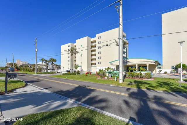 $3,500 | 4495 South Atlantic Avenue, Unit 4040, Ponce Inlet, FL 32127