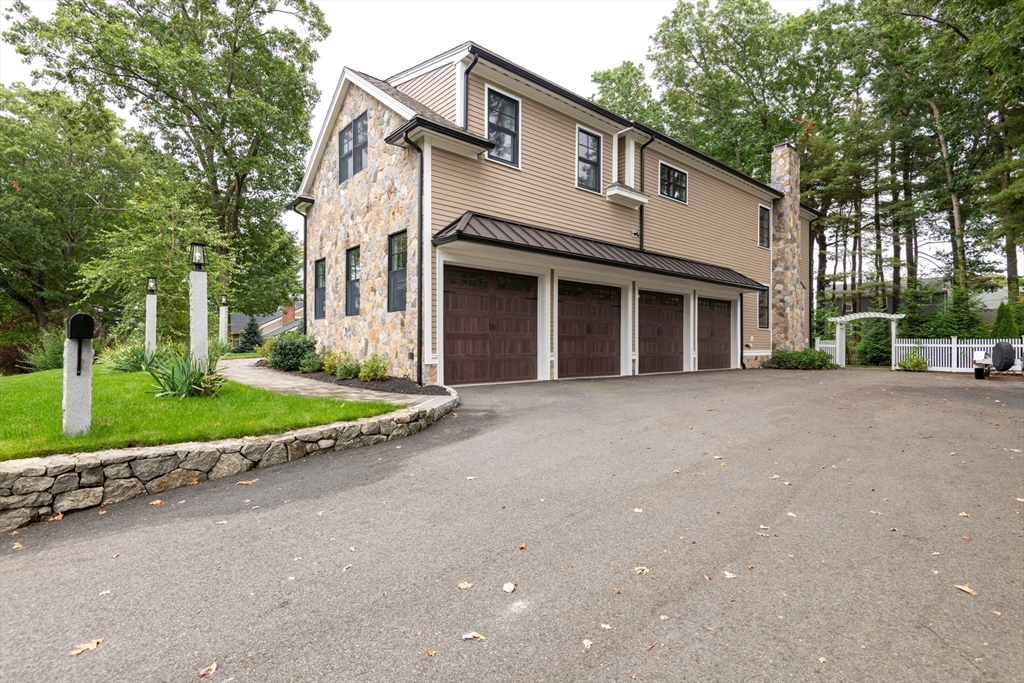 22 Oldham Road Arlington, MA 02474 - Photo 4 of 42