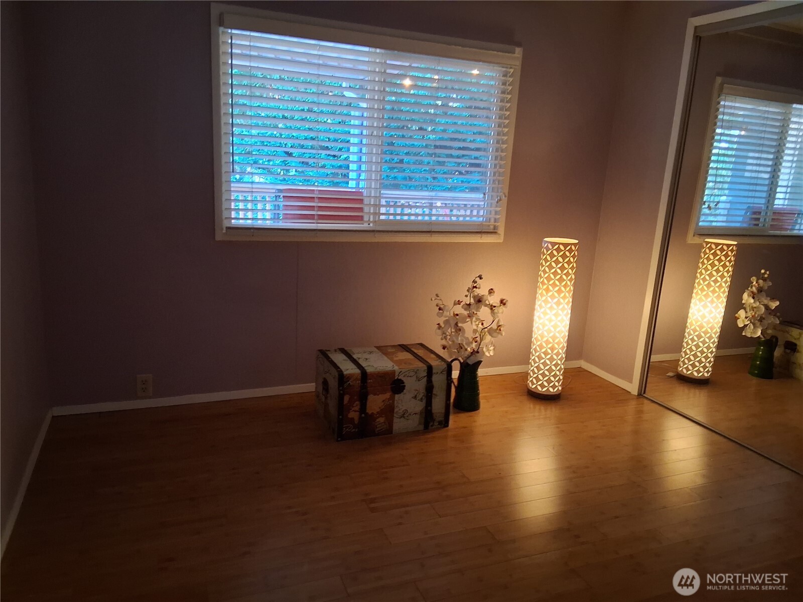 815 124th Street Southwest, Unit 36 Everett, WA 98204 - Photo 23 of 33 a view of a livingroom with furniture and a window