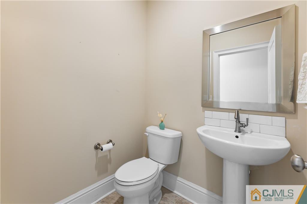 10 Windsor Road Belle Mead, NJ 08502 - Photo 18 of 48 Gallery Image 18