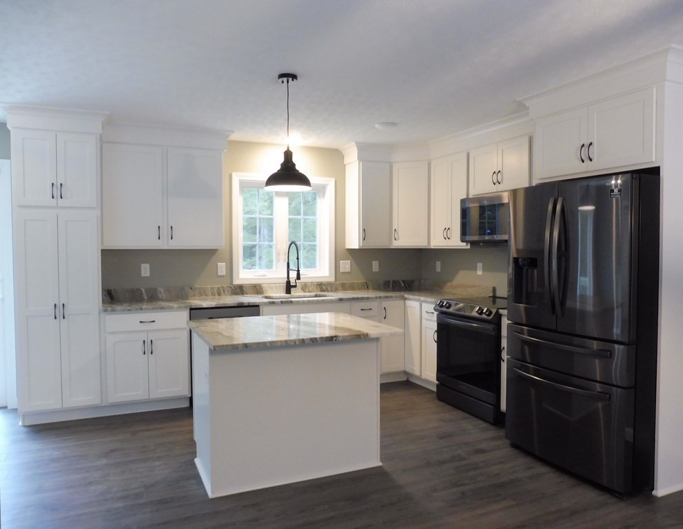 15 Sled Road Ashburnham, MA 01430 - Photo 3 of 18