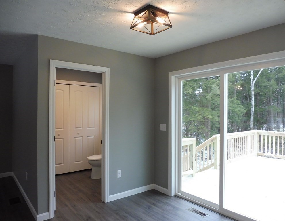 15 Sled Road Ashburnham, MA 01430 - Photo 4 of 18