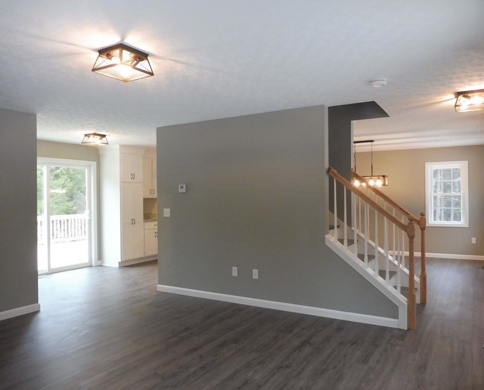 15 Sled Road Ashburnham, MA 01430 - Photo 5 of 18