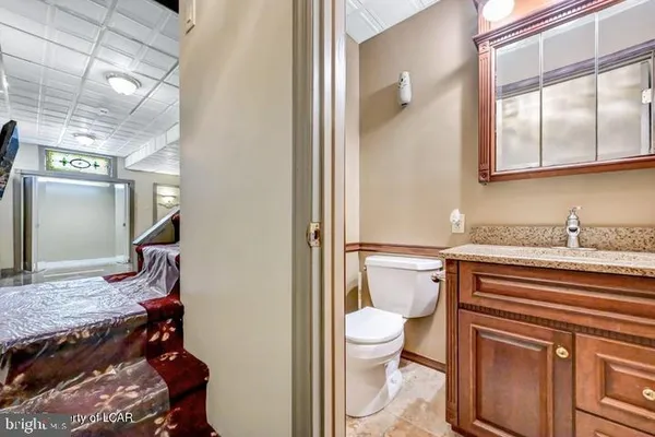 $435,000 | 1424 East Broad Street, Hazleton, PA 18201
