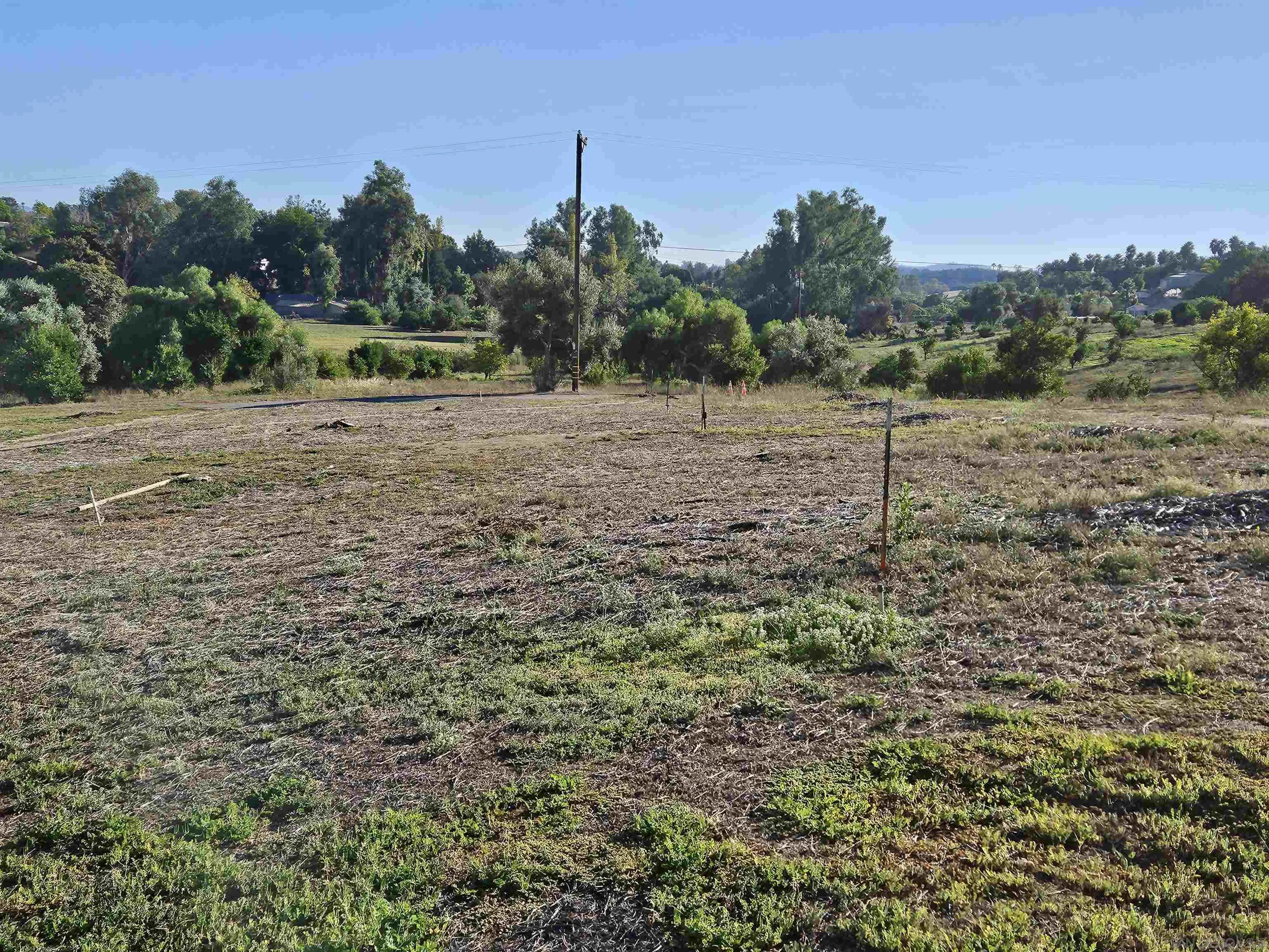 730 Constant Creek Road, Unit 1060117500 Fallbrook, CA 92028 - Photo 11 of 22 a view of a outdoor space with trees all around