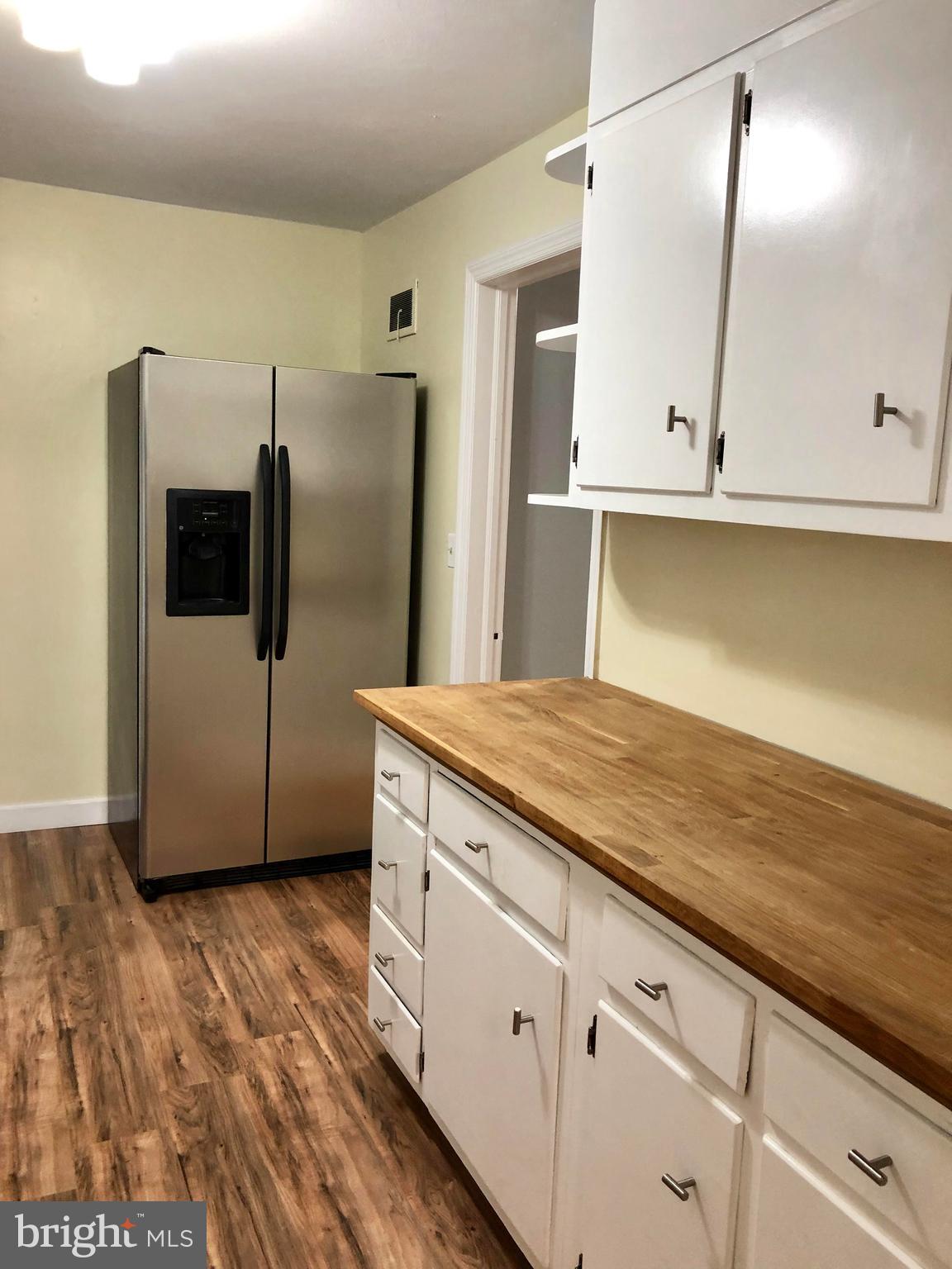 514 Sutherland Road Trenton, NJ 08618 - Photo 13 of 15