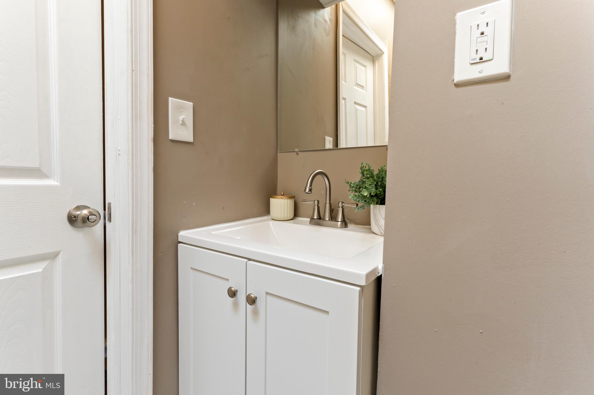 2225 Riggs Avenue Baltimore, MD 21216 - Photo 36 of 49 Gallery Image 36