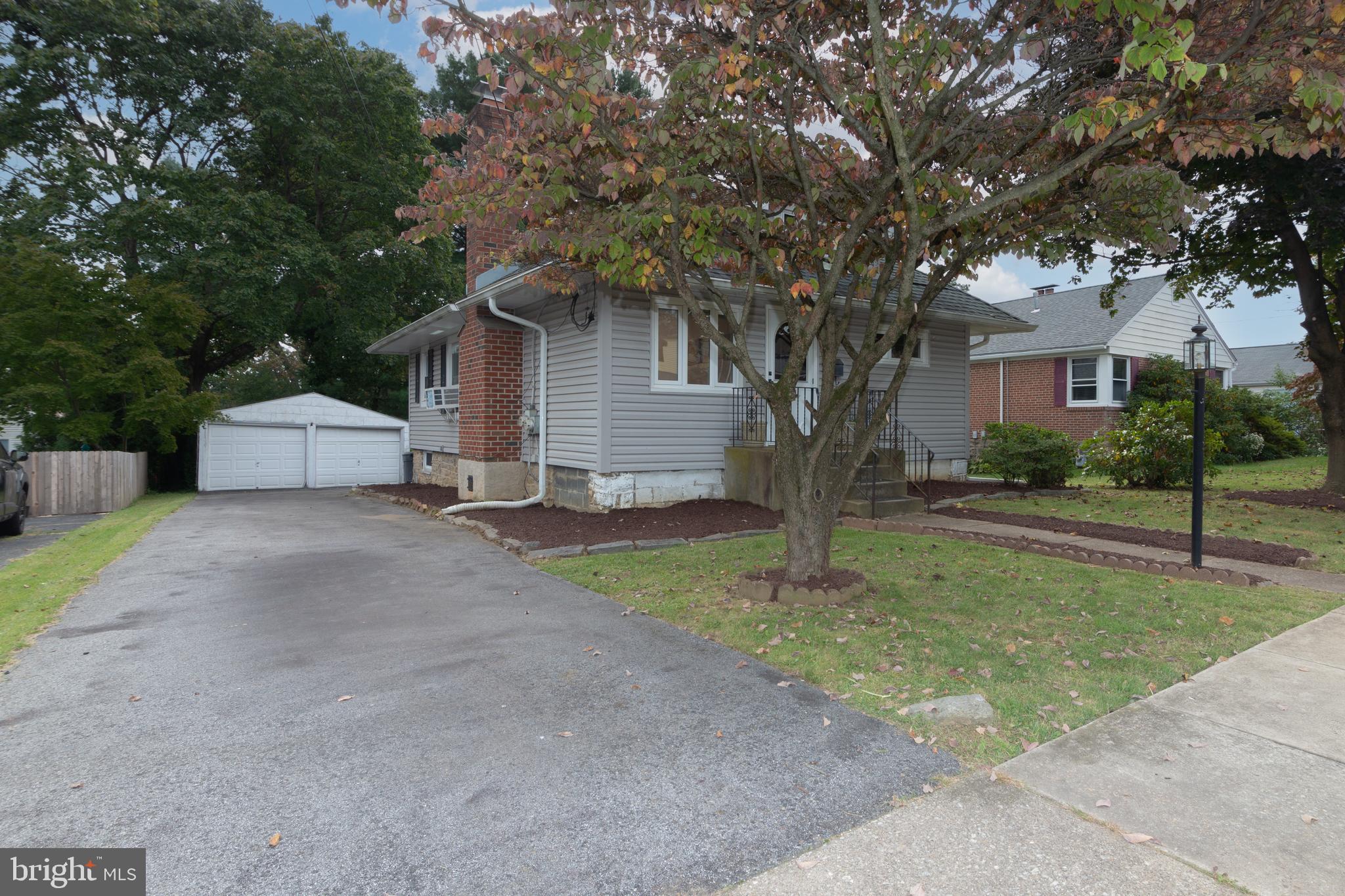 175 Reese Road Springfield, PA 19064 - Photo 3 of 20