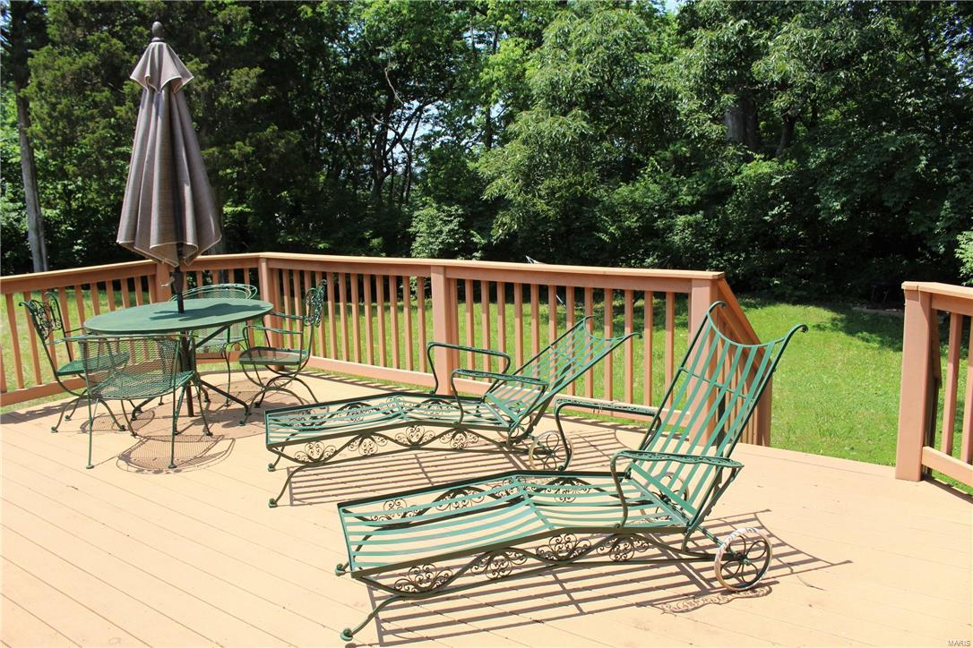 299 Glyn Cagny Road Ballwin, MO 63021 - Photo 18 of 52 Gallery Image 18
