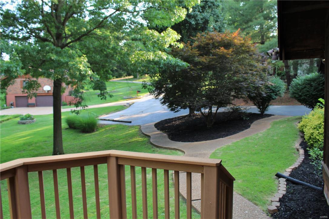 299 Glyn Cagny Road Ballwin, MO 63021 - Photo 7 of 52 Gallery Image 7