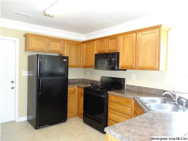 409 Goldwire Terrace Southwest Birmingham, AL 35211 - Photo 6 of 14