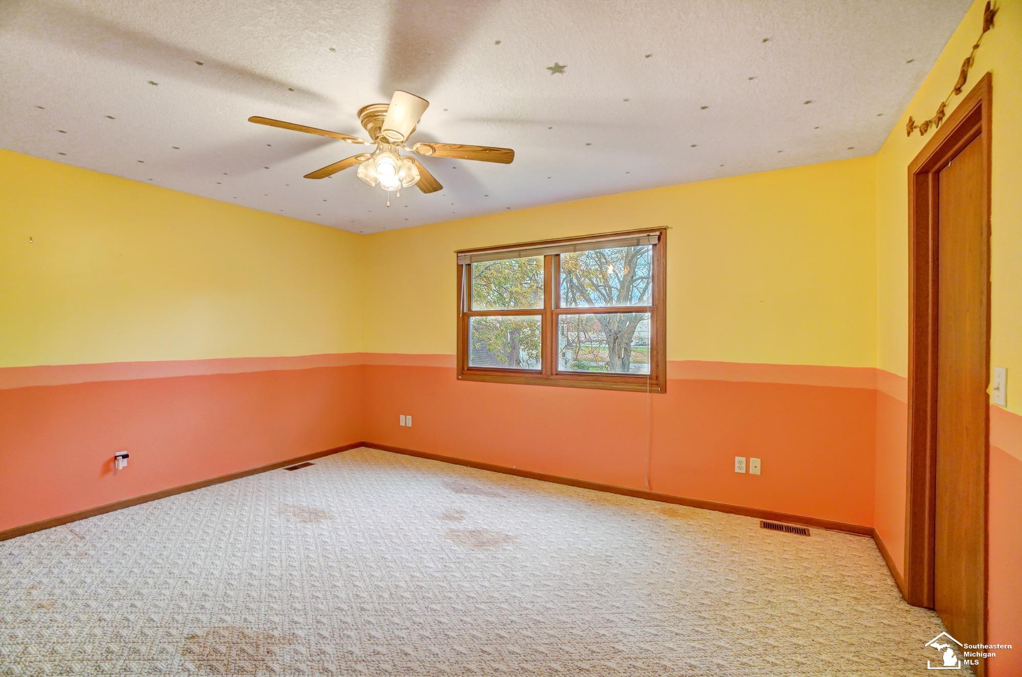 1079 West Sterns Road Temperance, MI 48182 - Photo 19 of 34 50126127-18.JPG