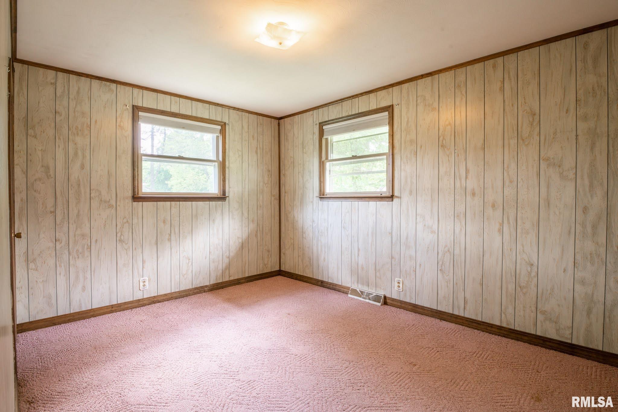 1927 North Ellory Road Peoria, IL 61604 - Photo 21 of 47 Gallery Image 21