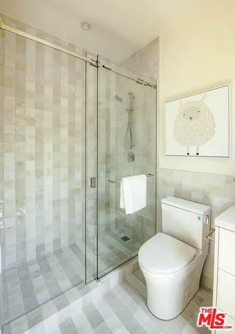 $8,598,000 | 3062 Dannyhill Drive, Los Angeles, CA 90064