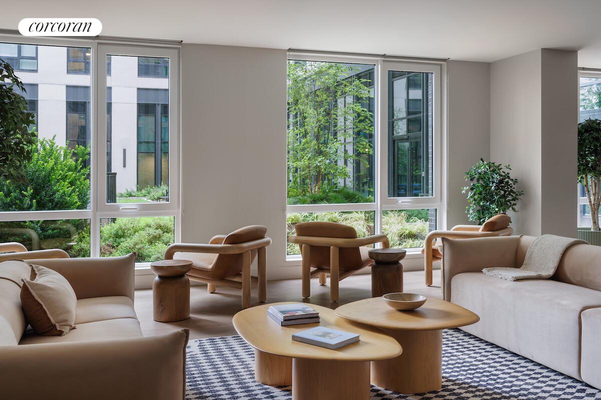 405 West 206th Street, Unit 710S Manhattan, NY 10034 - Photo 25 of 44