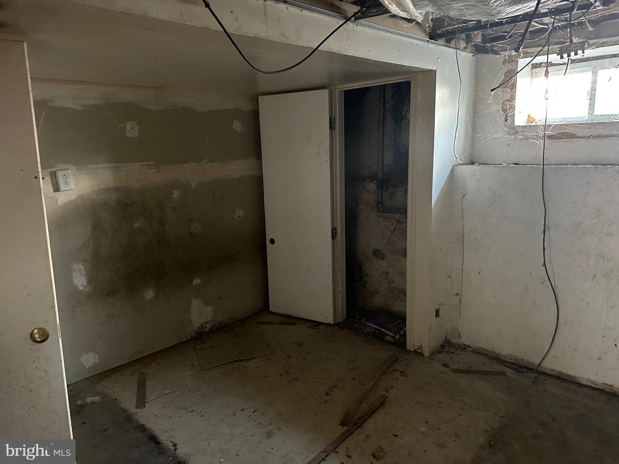 7112 Seaford Road Upper Darby, PA 19082 - Photo 13 of 13 Gallery Image 13