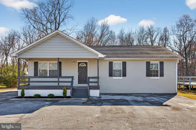 $2,872 | 3382 Old Washington Road, Waldorf, MD 20602