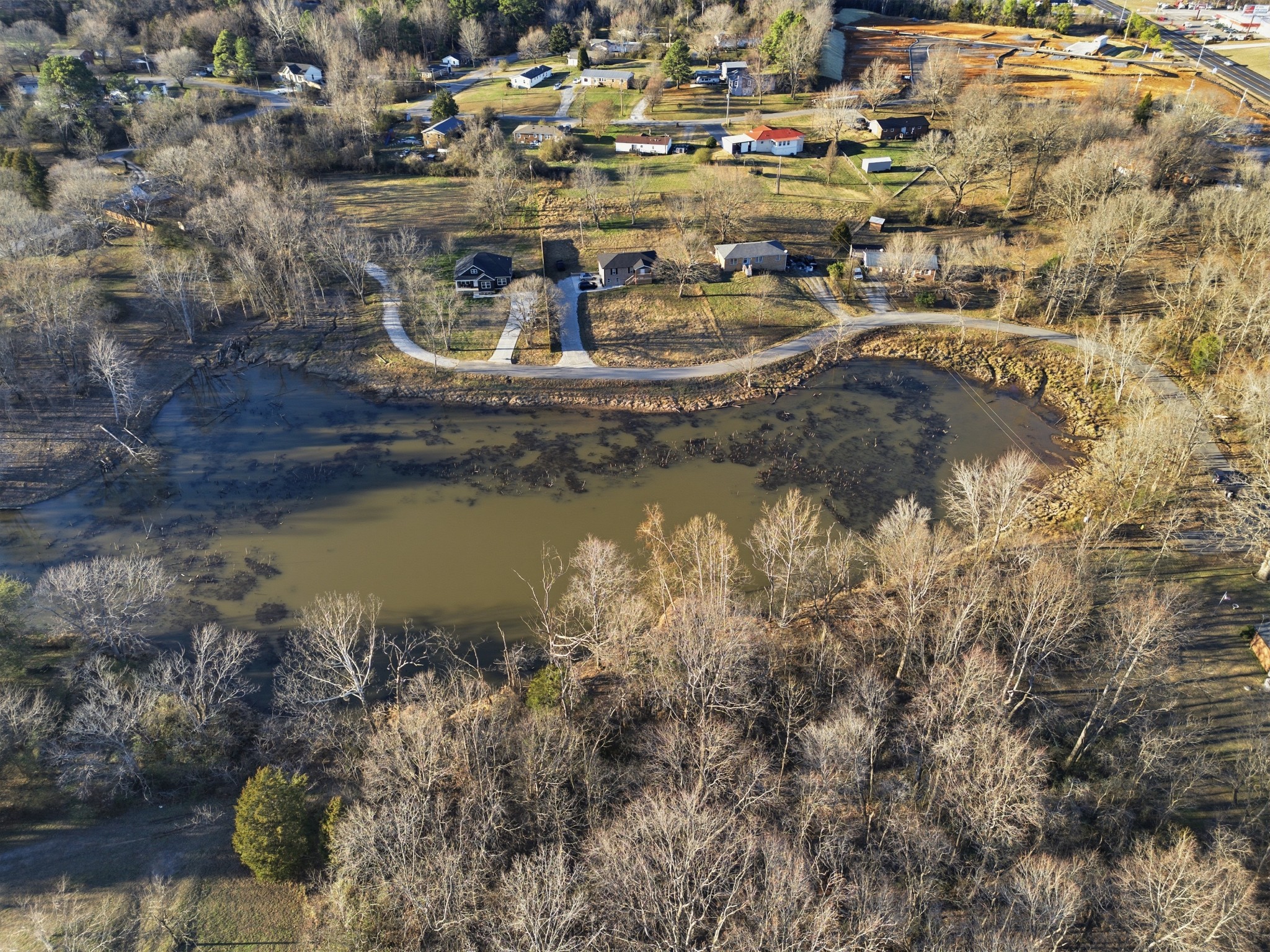 0 Rambaugh Burns, TN 37029 - Photo 5 of 21 a view of water with a building