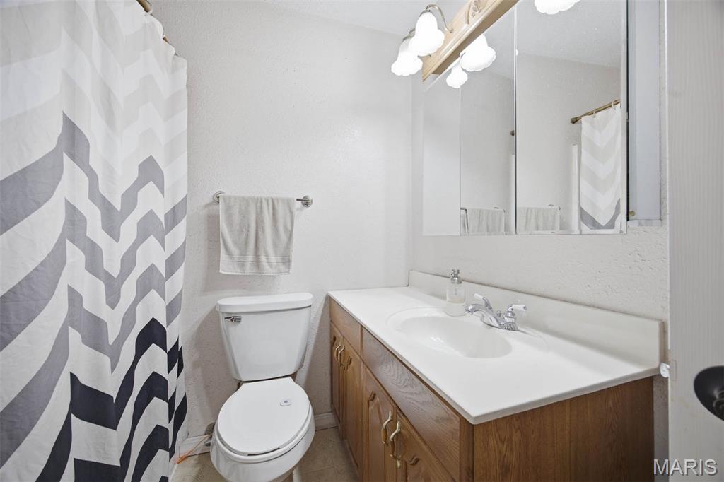 2210 Broadway Highland, IL 62249 - Photo 21 of 41