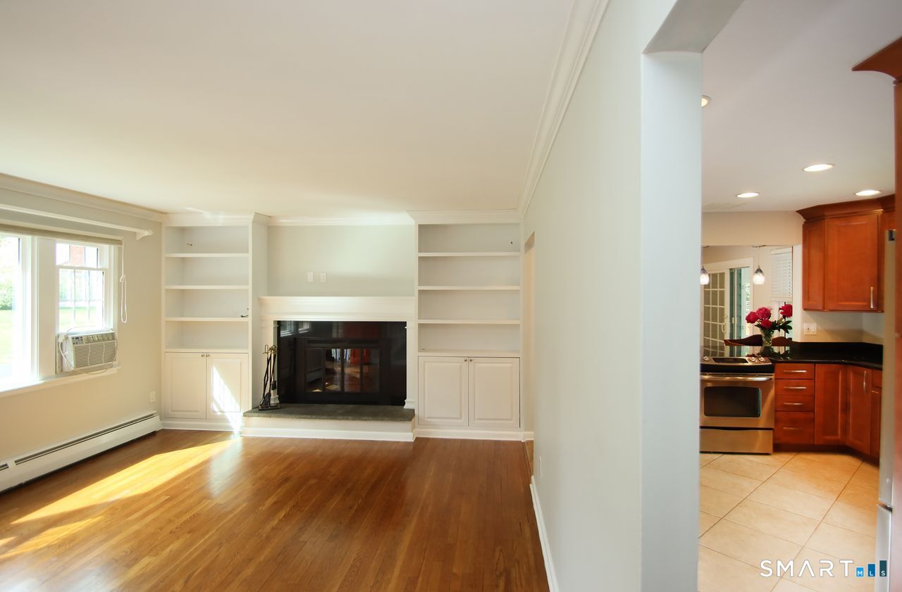 61 Bob Hill Road Ridgefield, CT 06877 - Photo 13 of 25
