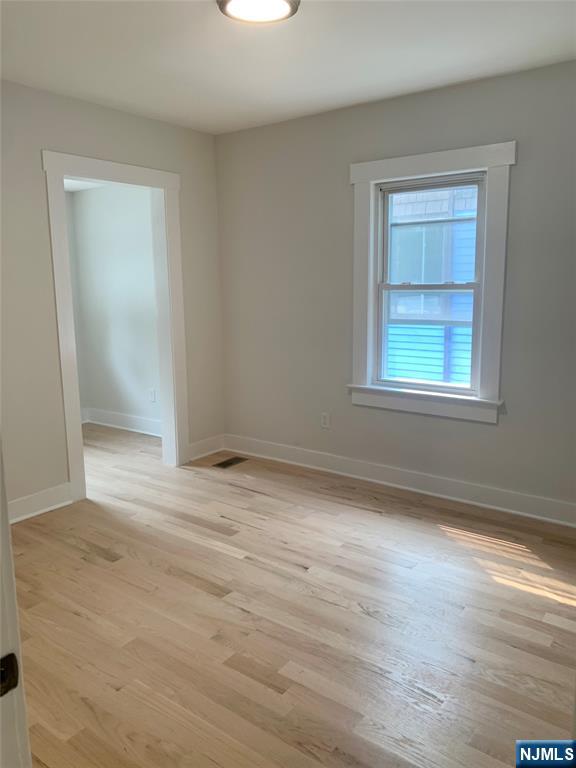 46 Brookfield Road, Unit 1 Montclair, NJ 07043 - Photo 7 of 13