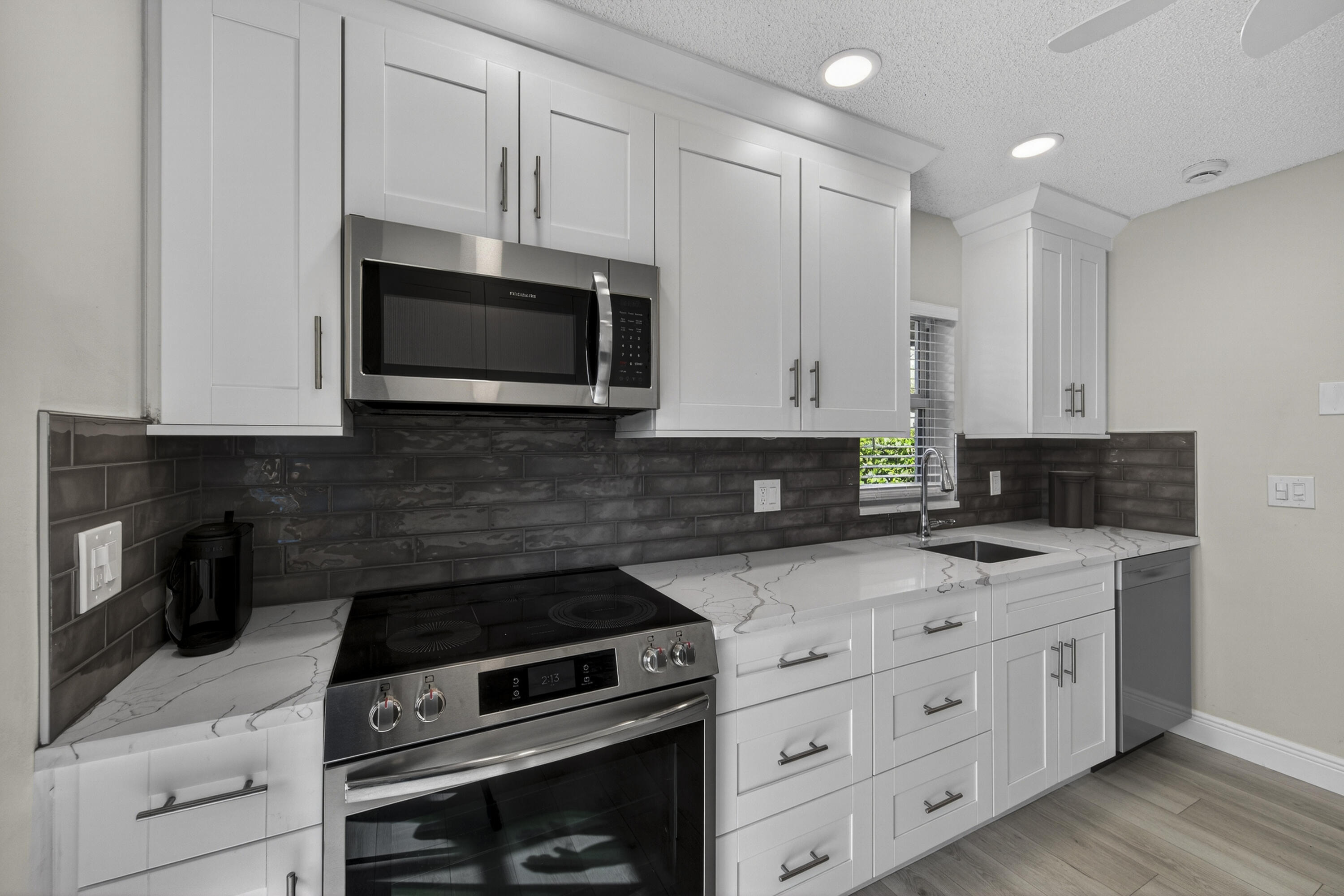 18824 Candlewick Drive Boca Raton, FL 33496 - Photo 6 of 30 falletta-9