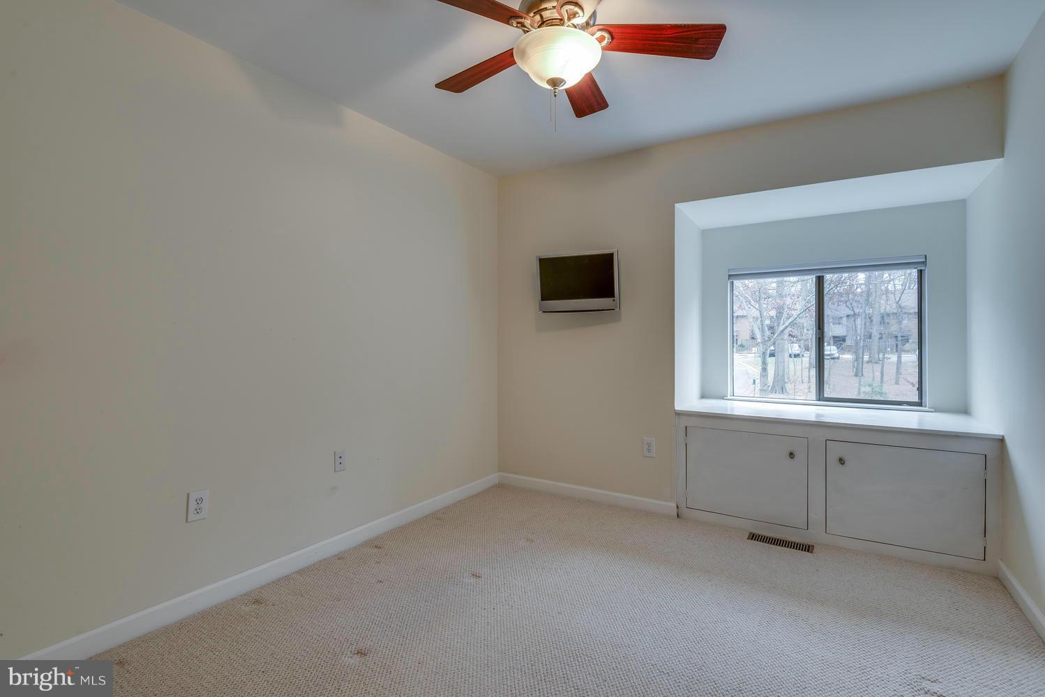 1958 Winterport Cluster Reston, VA 20191 - Photo 21 of 30 Bedroom