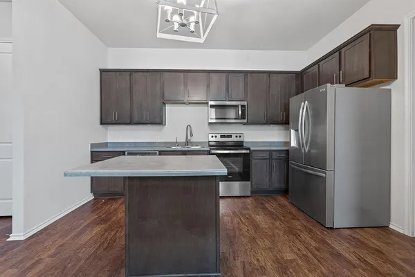 $1,750 | 8601 West Gate Boulevard, Unit 11101, Austin, TX 78745