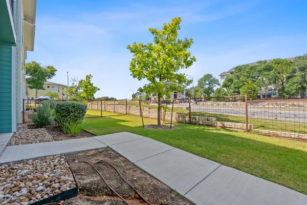 $1,750 | 8601 West Gate Boulevard, Unit 11101, Austin, TX 78745