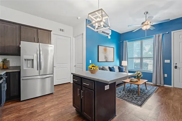 $1,750 | 8601 West Gate Boulevard, Unit 11101, Austin, TX 78745