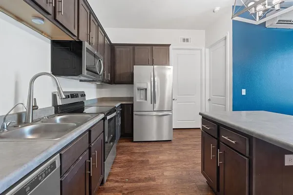 $1,750 | 8601 West Gate Boulevard, Unit 11101, Austin, TX 78745