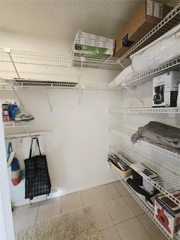 $1,375 | 4345 Tahitian Gardens Circle, Unit J, Holiday, FL 34691