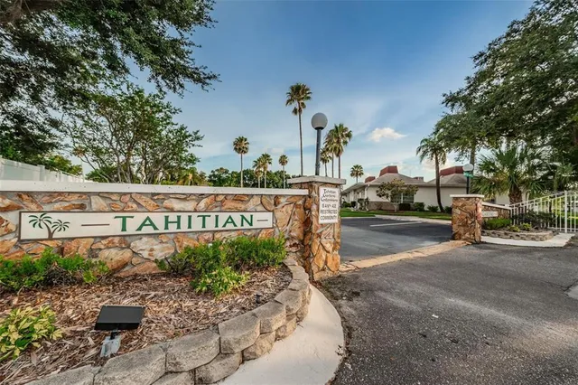 $1,375 | 4345 Tahitian Gardens Circle, Unit J, Holiday, FL 34691