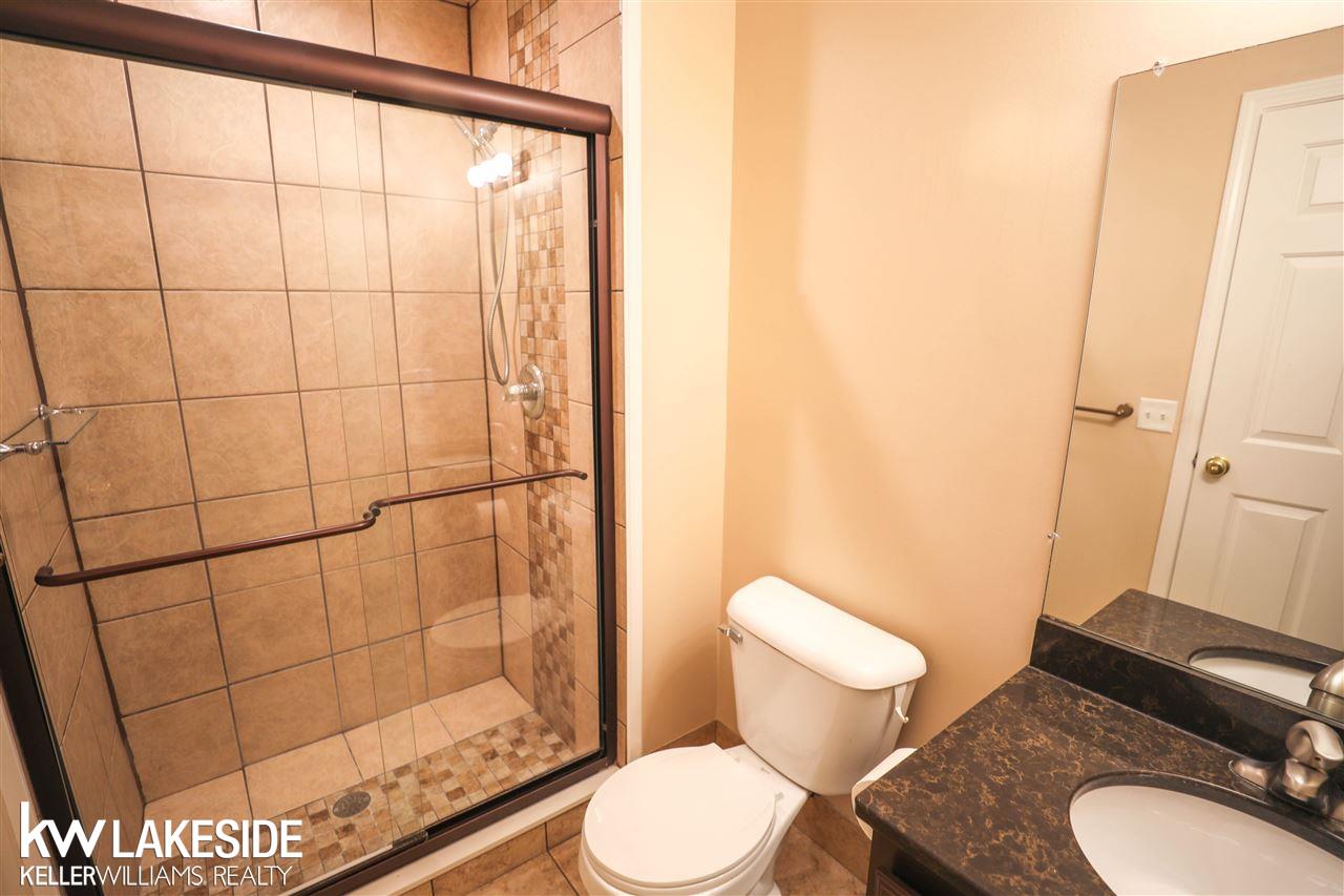 20620 Dunham Road Clinton Township, MI 48038 - Photo 17 of 20 50075030-16.JPG