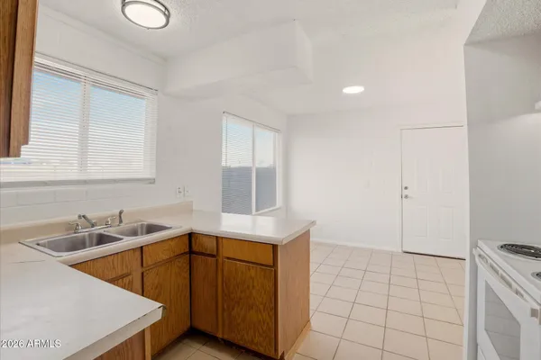 $1,275 | 1680 North Cameron Street, Casa Grande, AZ 85122