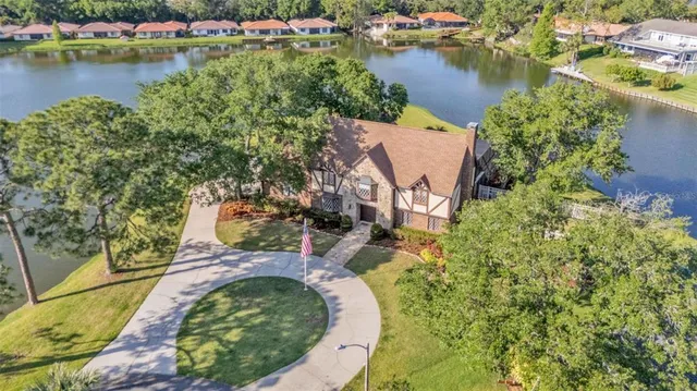 $850,000 | 3906 Canyon Lake Point, Lakeland, FL 33813