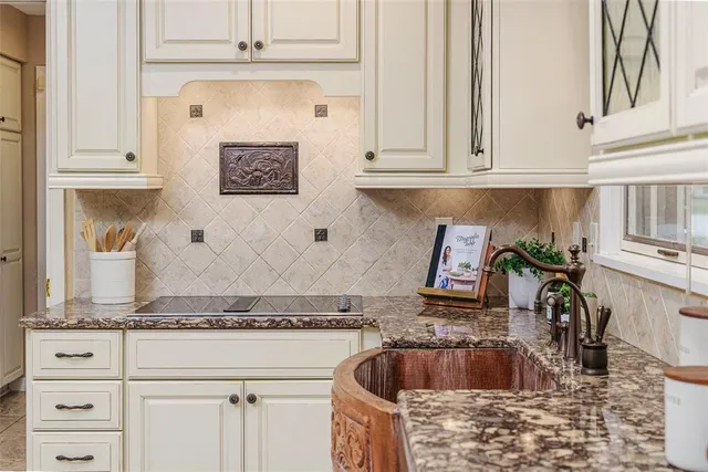 $850,000 | 3906 Canyon Lake Point, Lakeland, FL 33813