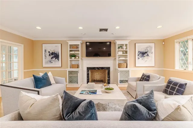 $850,000 | 3906 Canyon Lake Point, Lakeland, FL 33813