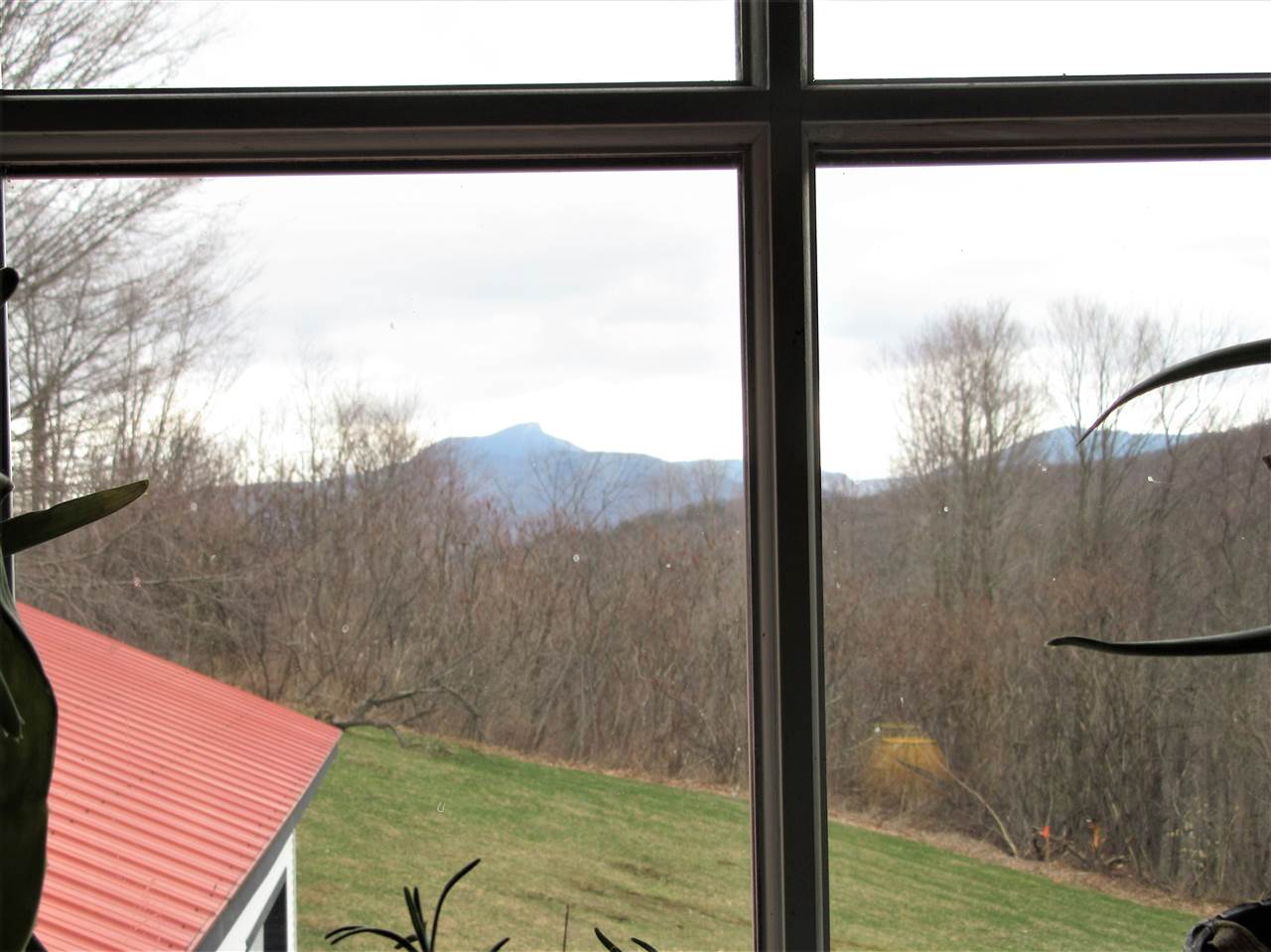 502 Lincoln Hill Road Huntington, VT 05462 - Photo 3 of 8 Gallery Image 3