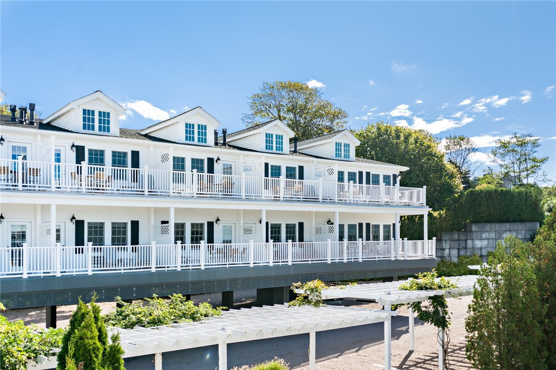 44 Bay Street, Unit B208 Westerly, RI 02891 - Photo 4 of 24