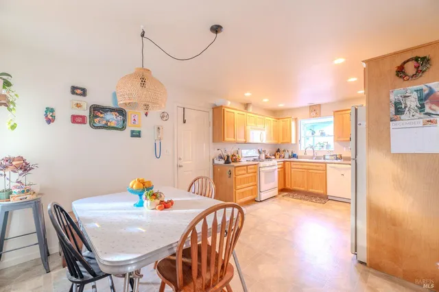 $699,000 | 822 Jack London Drive, Santa Rosa, CA 95409