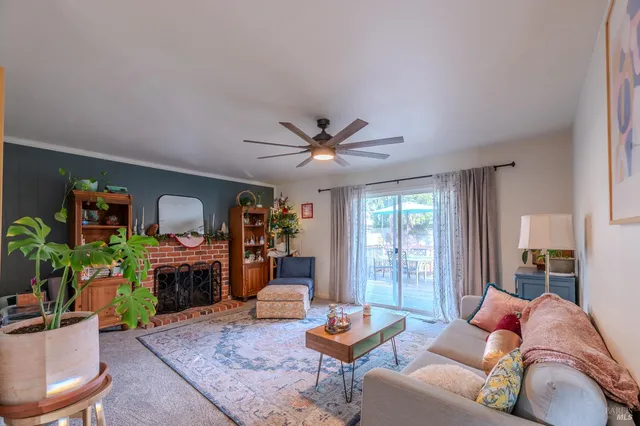 $699,000 | 822 Jack London Drive, Santa Rosa, CA 95409